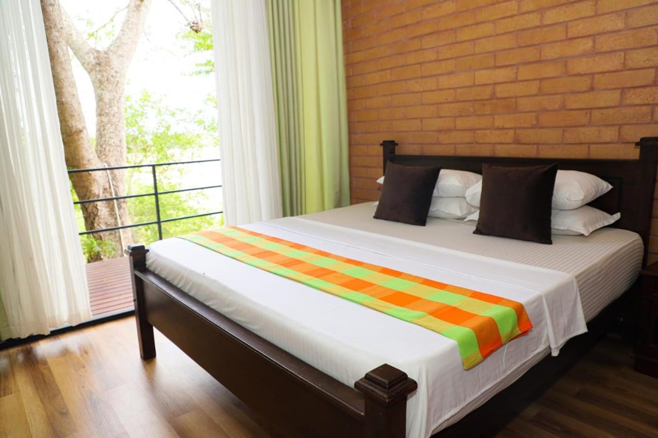 Villa Life Of Leisure Wilpattu *
